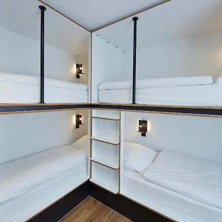 بيت شباب The Bunk إسن